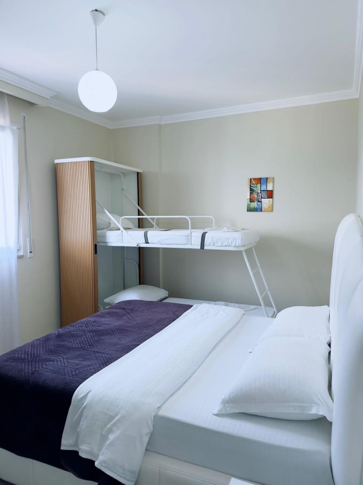4 Seasons Apartment Lezhë